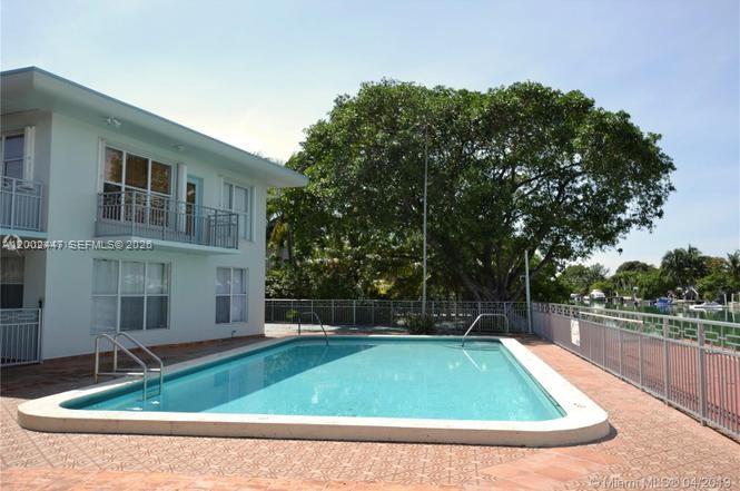 MARSEILLES DECO CONDO - Residential Lease