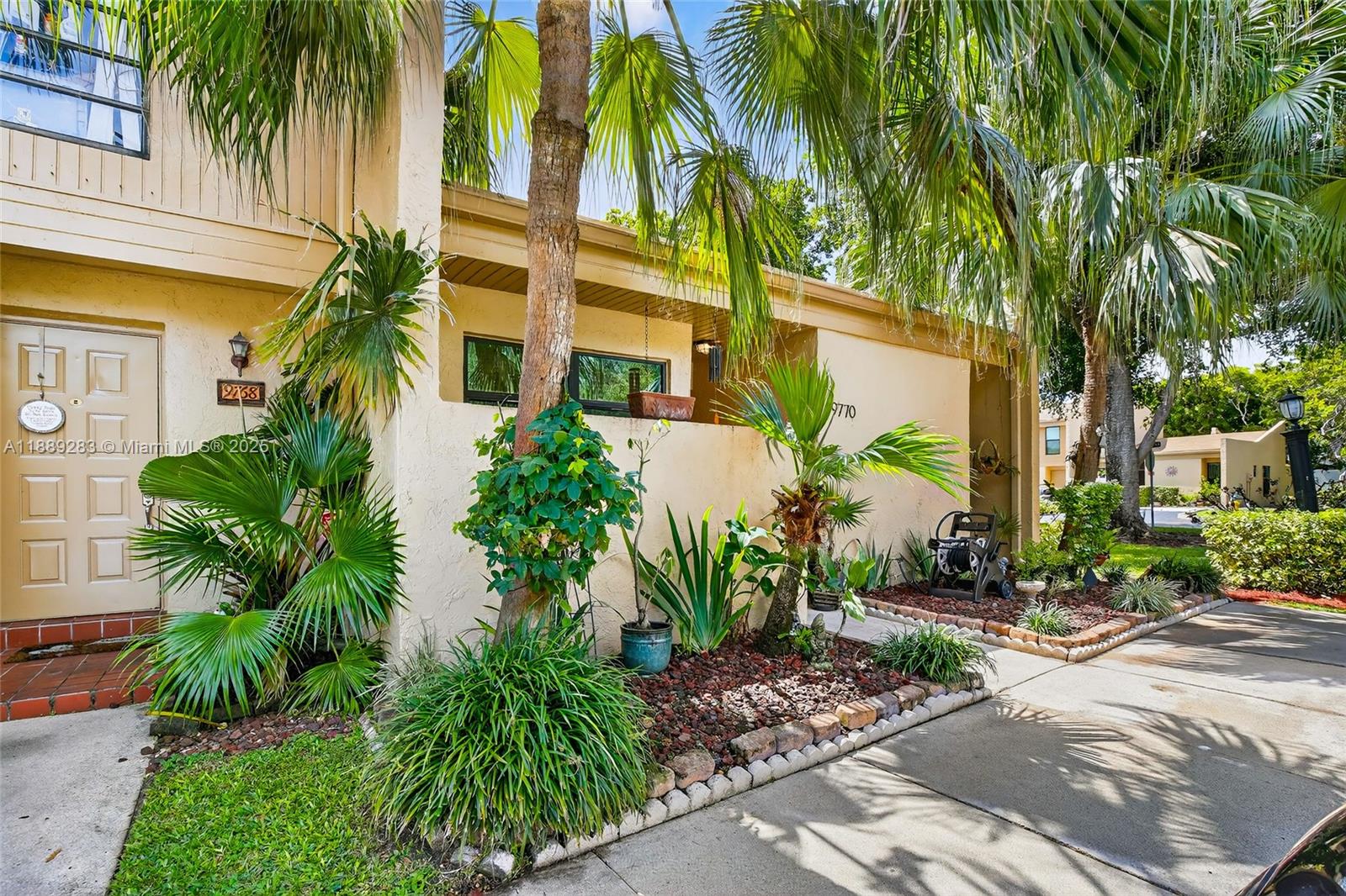 WESTVIEW CONDOMINIUM NO T - Residential