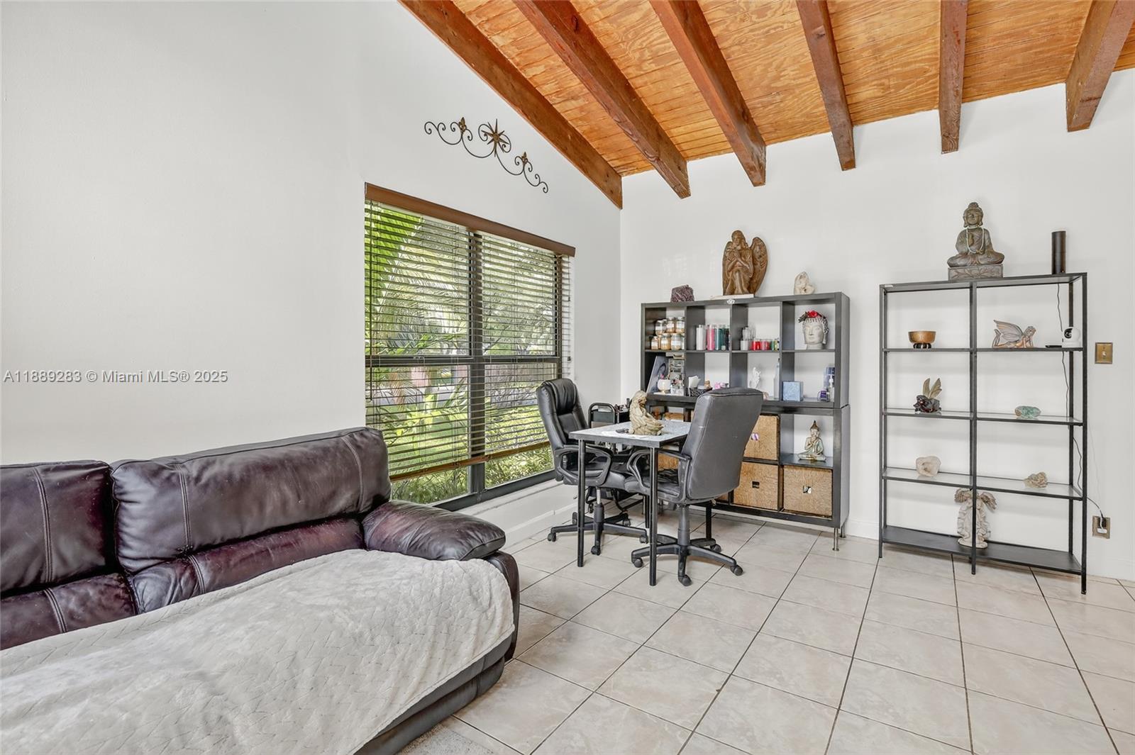 WESTVIEW CONDOMINIUM NO T - Residential