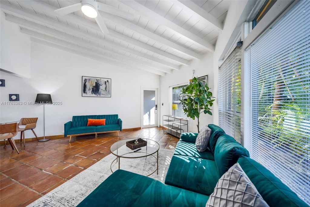 Photo of 312 NE 16th Ter #A, Fort Lauderdale, FL 33301 (MLS # A11763383)