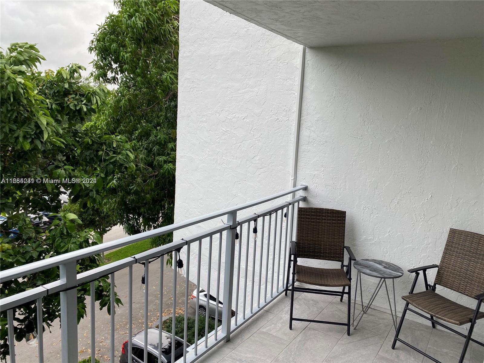 NIRVANA CONDO NO ONE COND - Residential