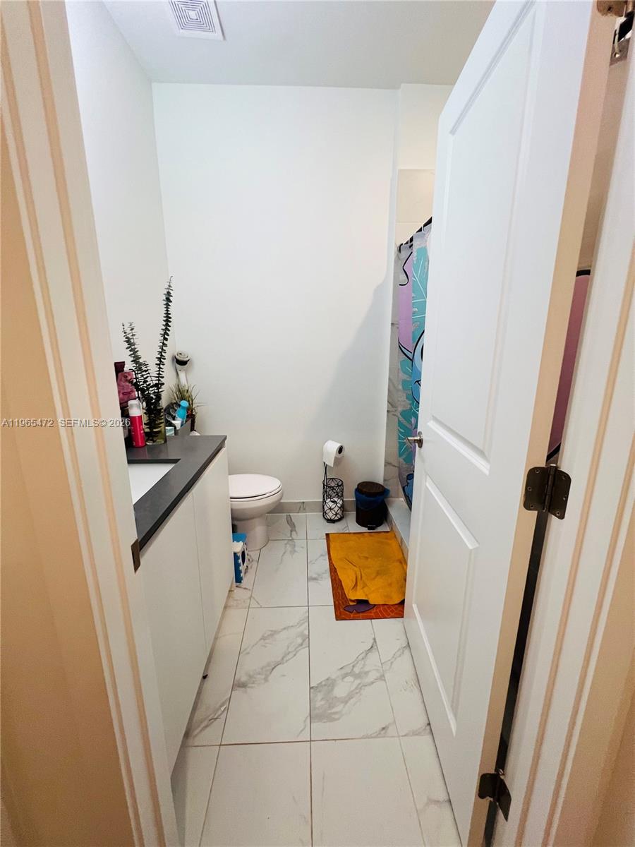 Century Park Square - Residential