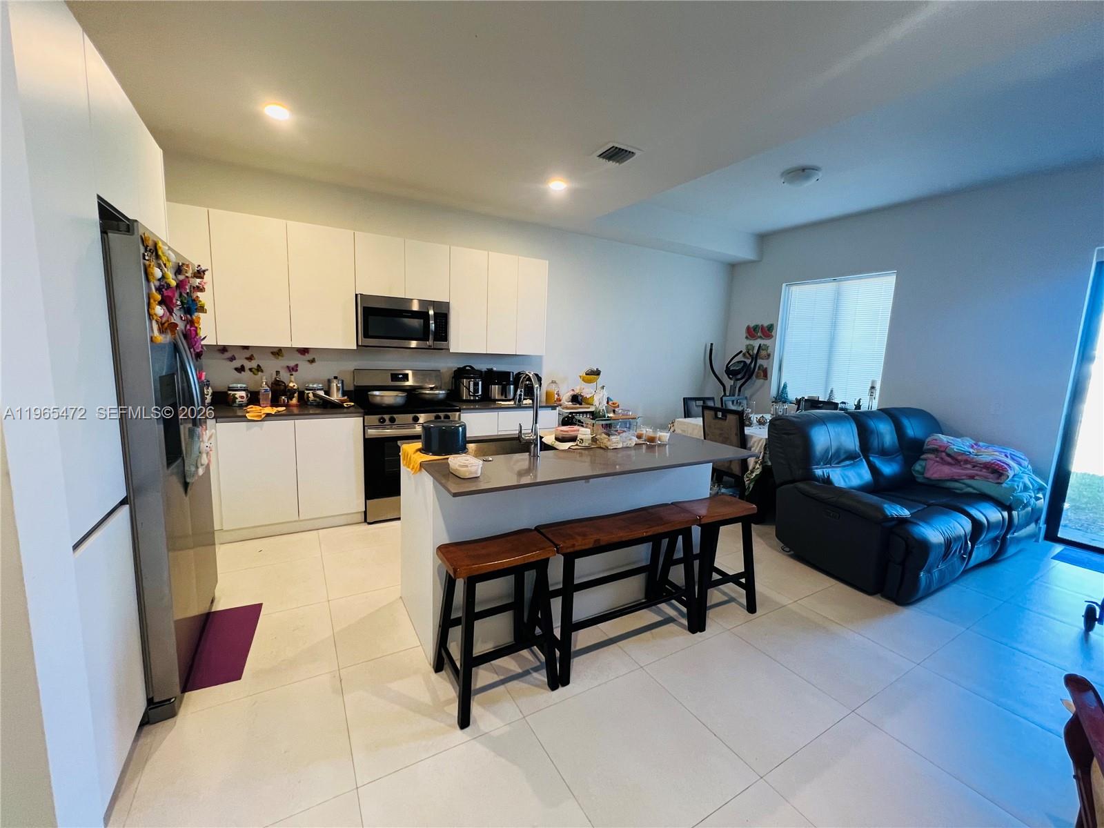 Century Park Square - Residential