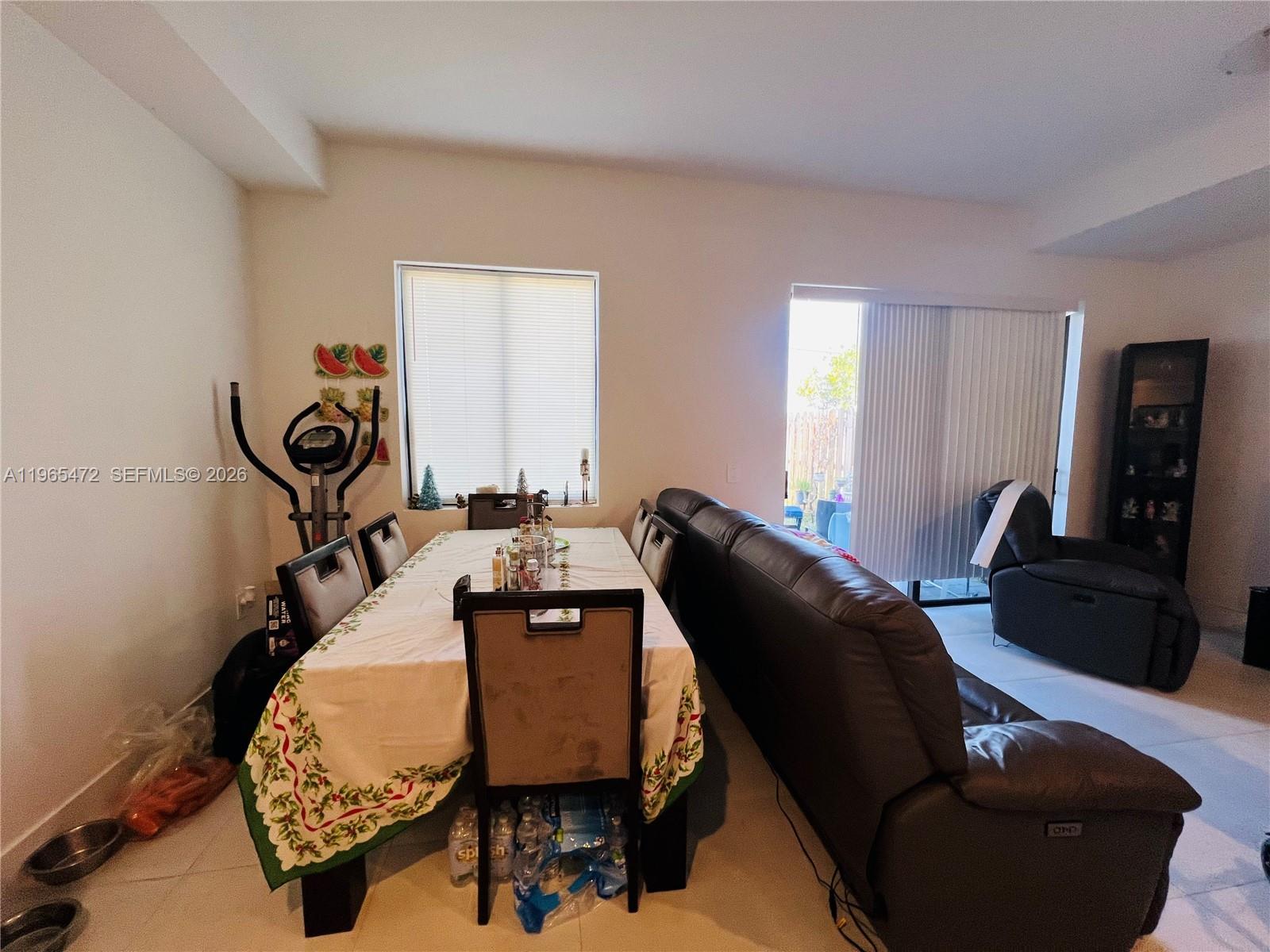 Century Park Square - Residential