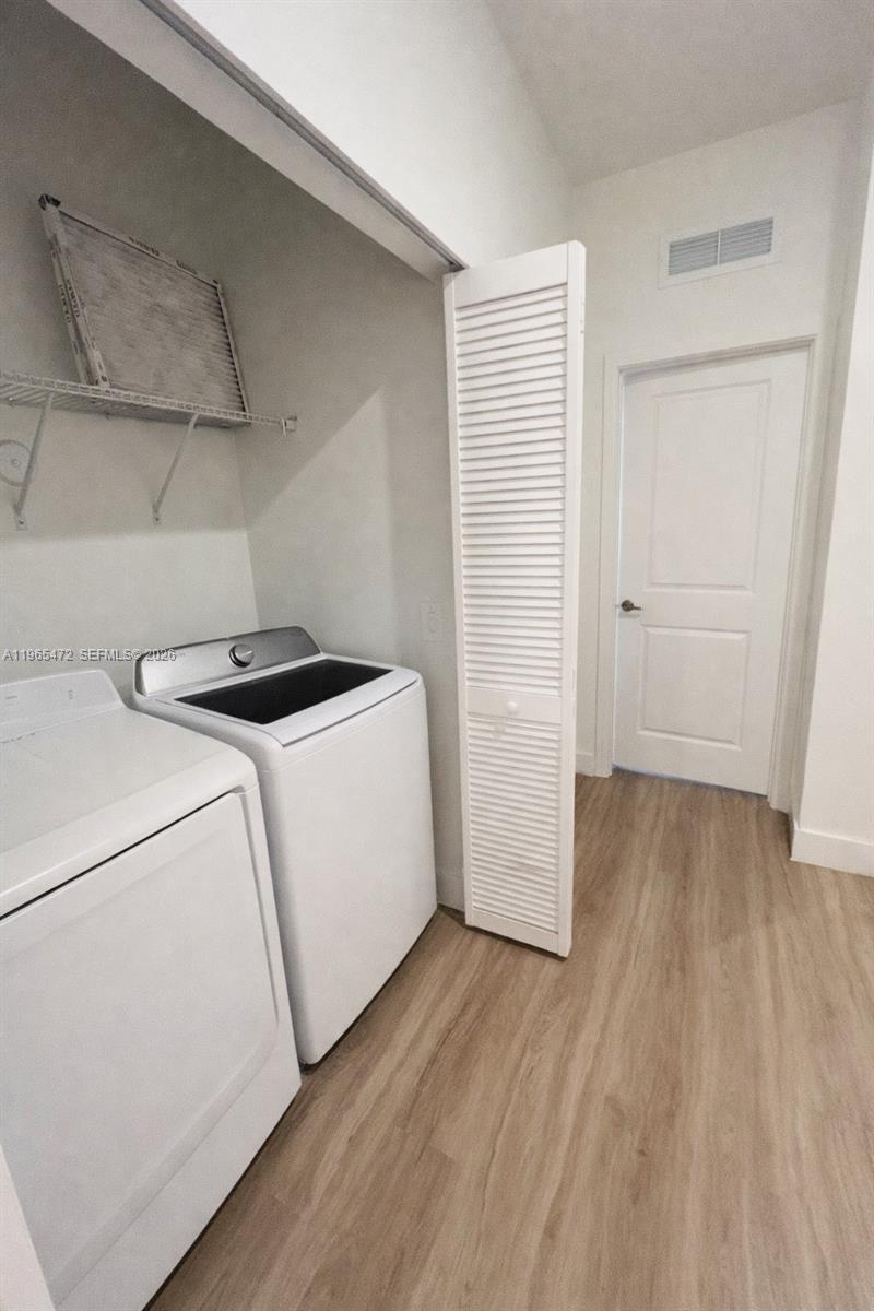 Century Park Square - Residential