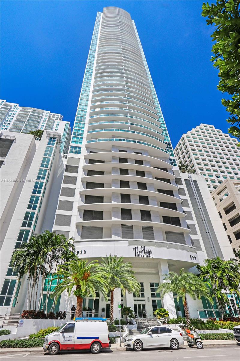 THE PLAZA 851 BRICKELL CO - Residential