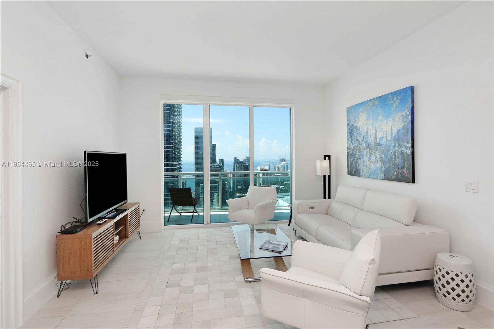 THE PLAZA 851 BRICKELL CO - Residential
