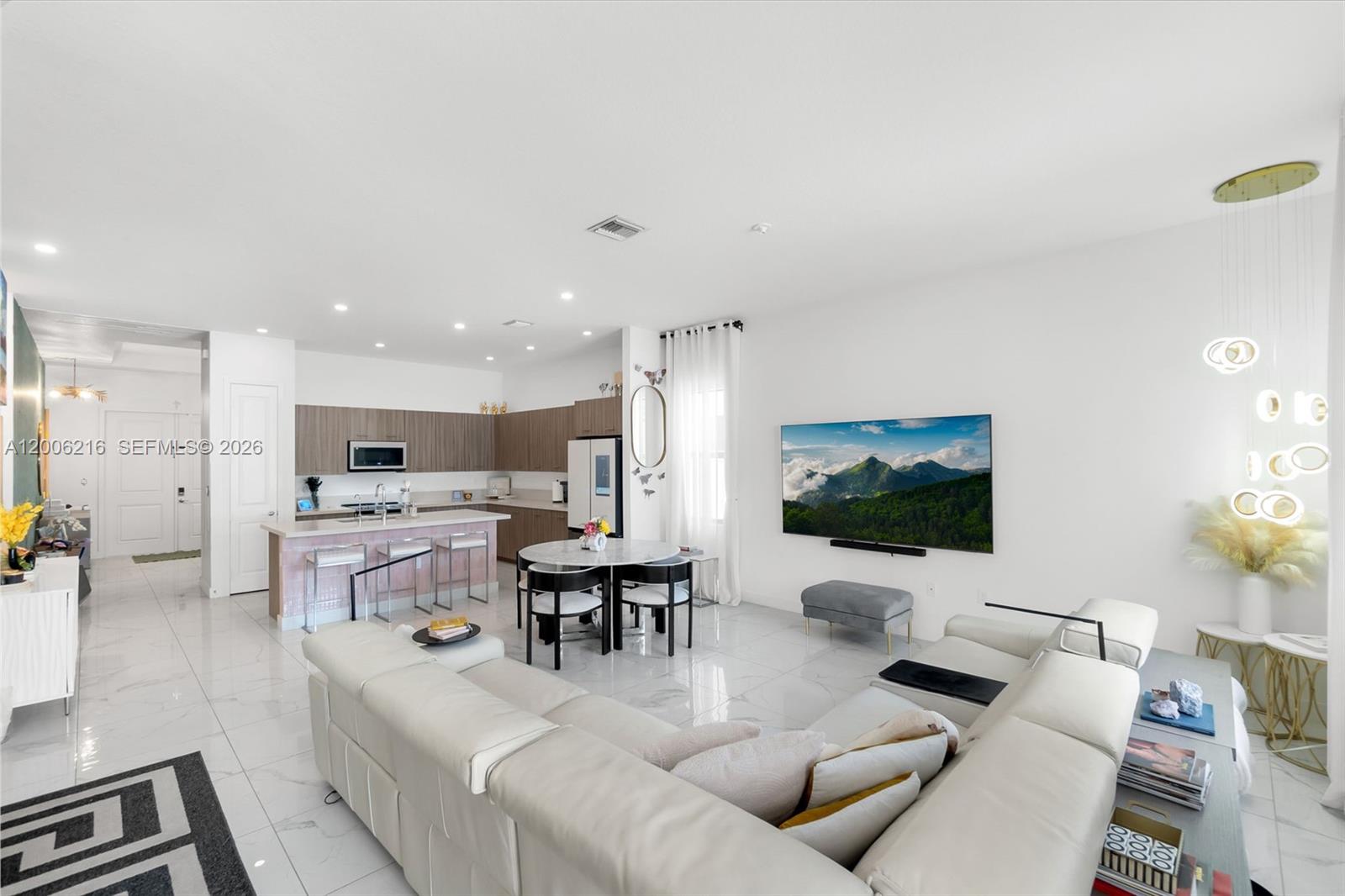 TUSCAN ISLES - Residential