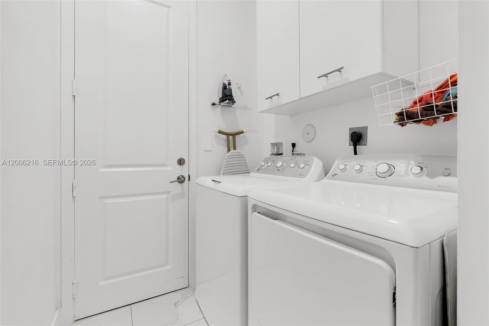 TUSCAN ISLES - Residential