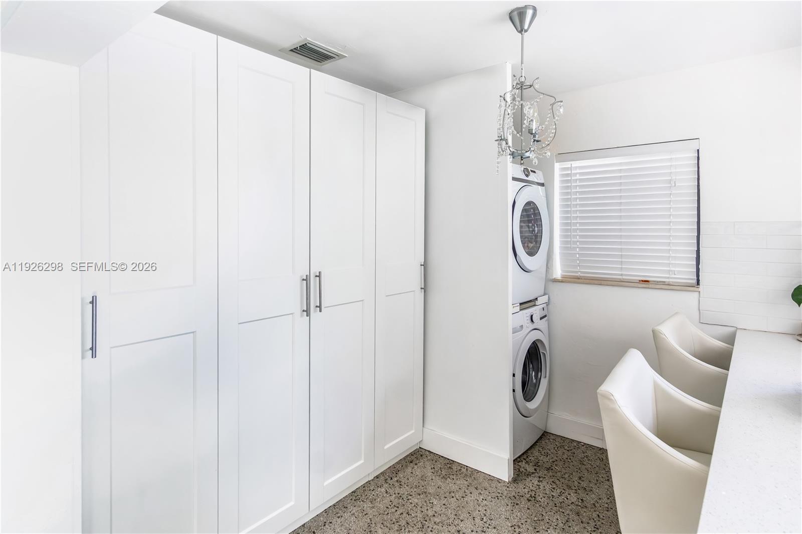 NORTH ANDREWS TERRACE FIR - Residential