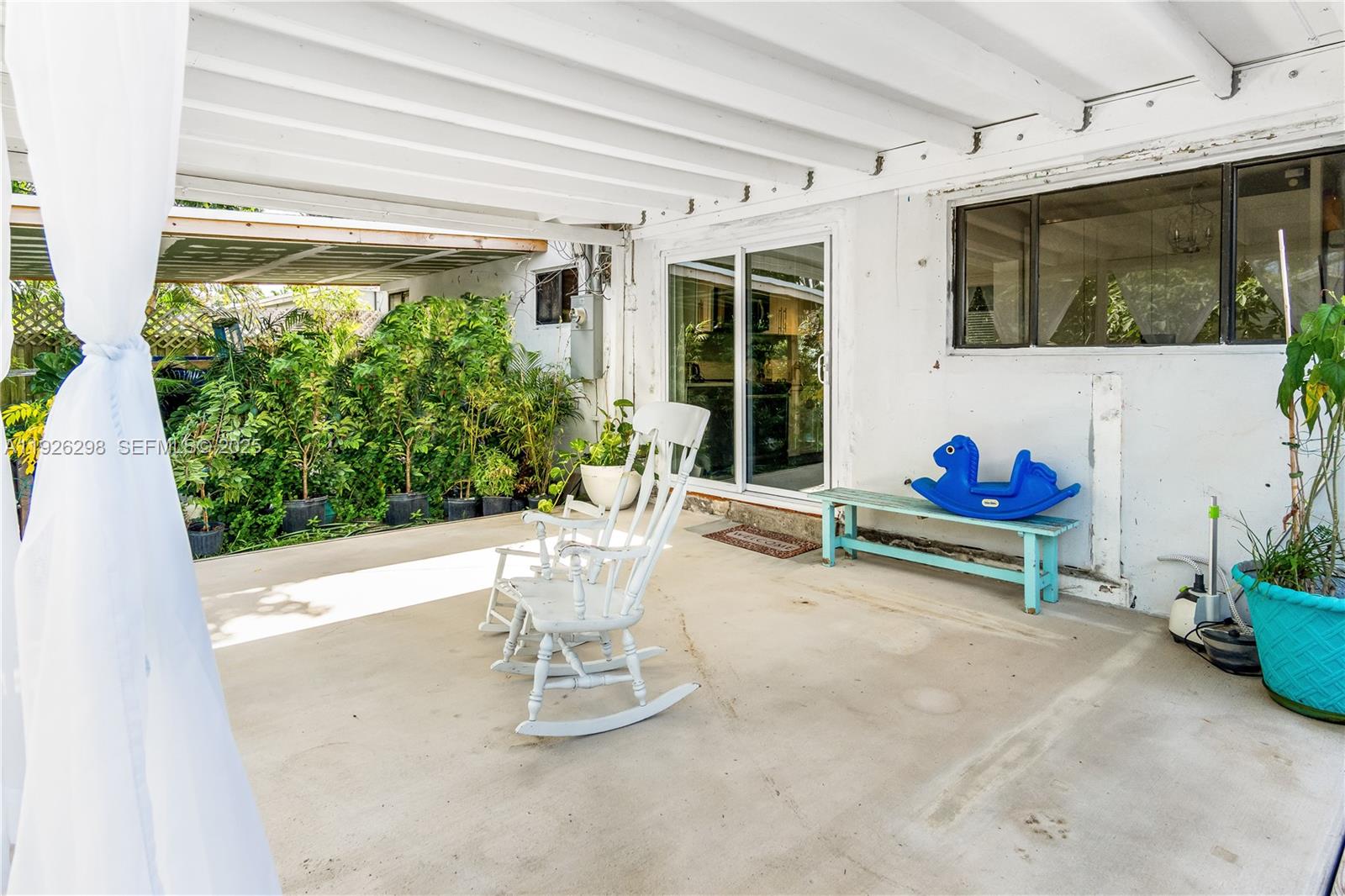 NORTH ANDREWS TERRACE FIR - Residential