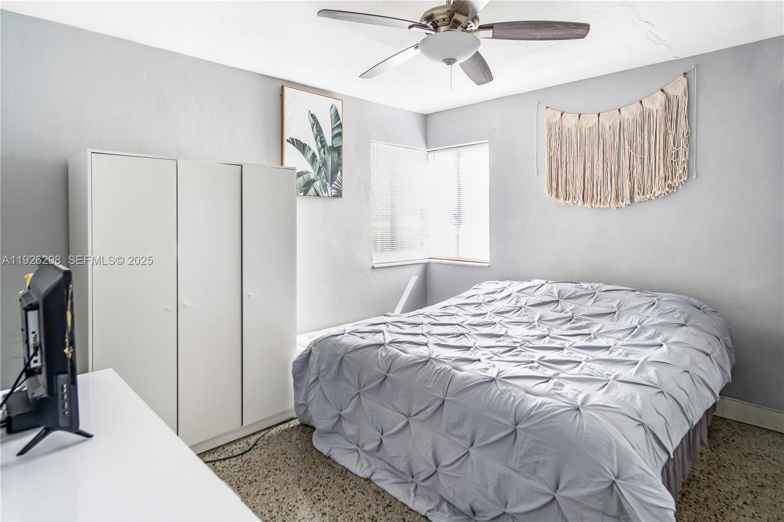 NORTH ANDREWS TERRACE FIR - Residential