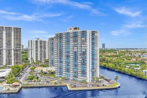 A home in Aventura