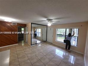 LAGO GRANDE ONE CONDO - Residential Lease