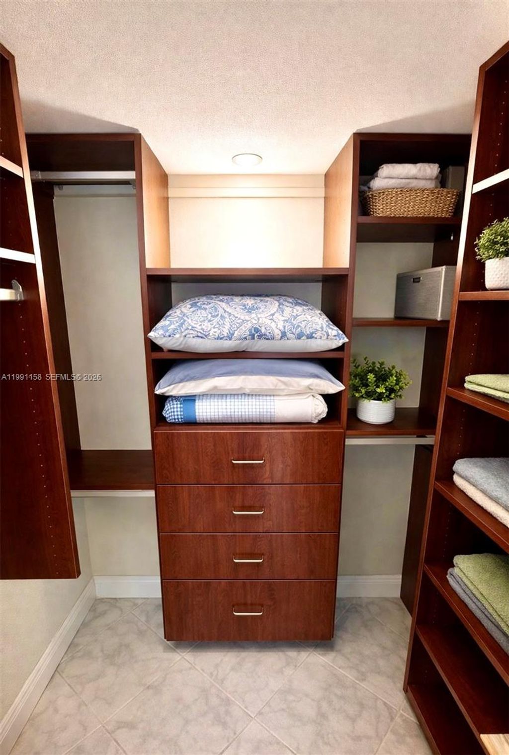 Photo of 1980 S Ocean Dr #12L, Hallandale Beach, FL 33009 (MLS # A11991158)