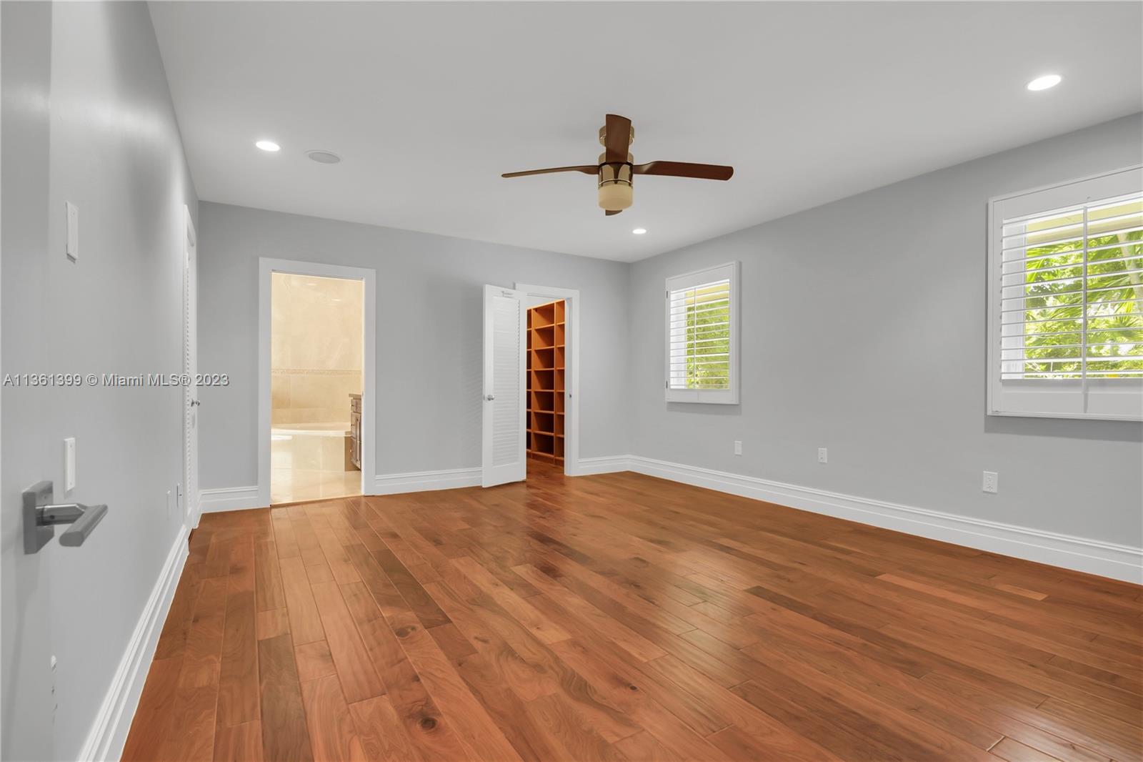 RUNAWAY PINES - Residential