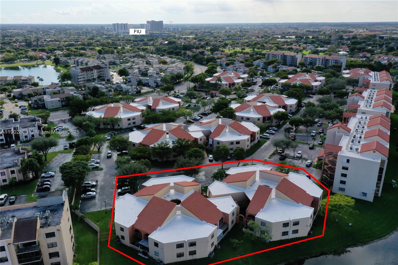 WEST FONTAINE CONDO - Residential Lease