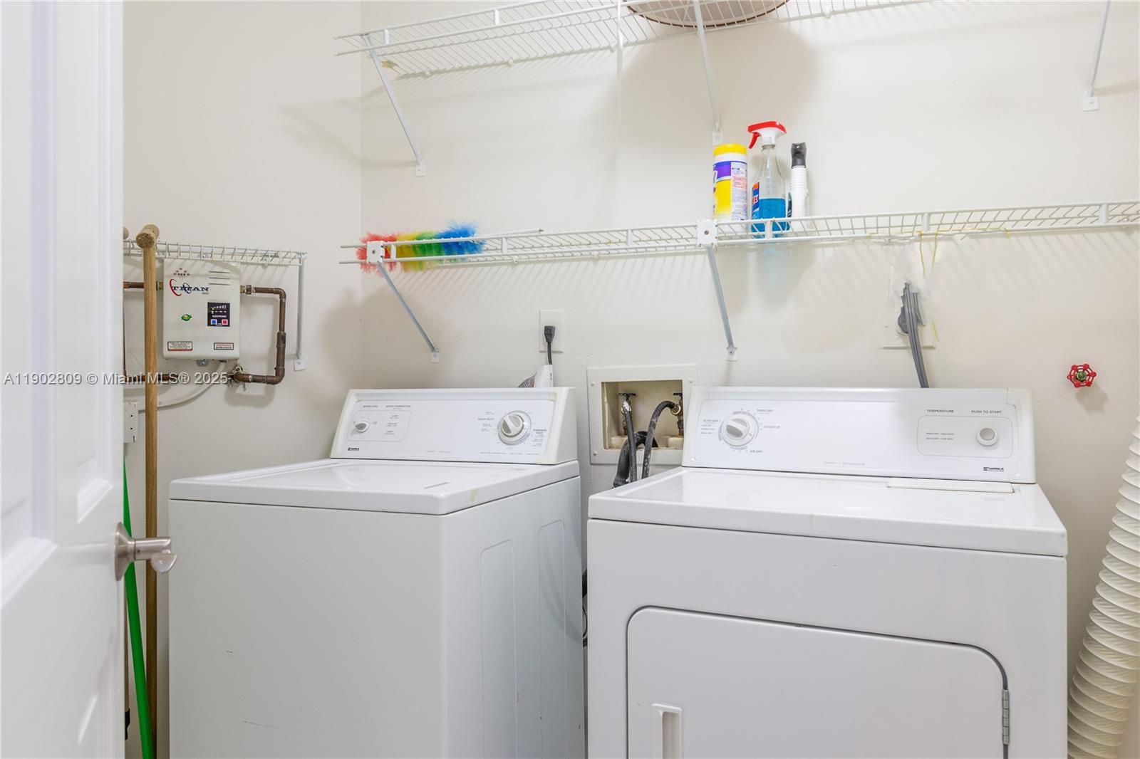 WEST FONTAINE CONDO - Residential Lease