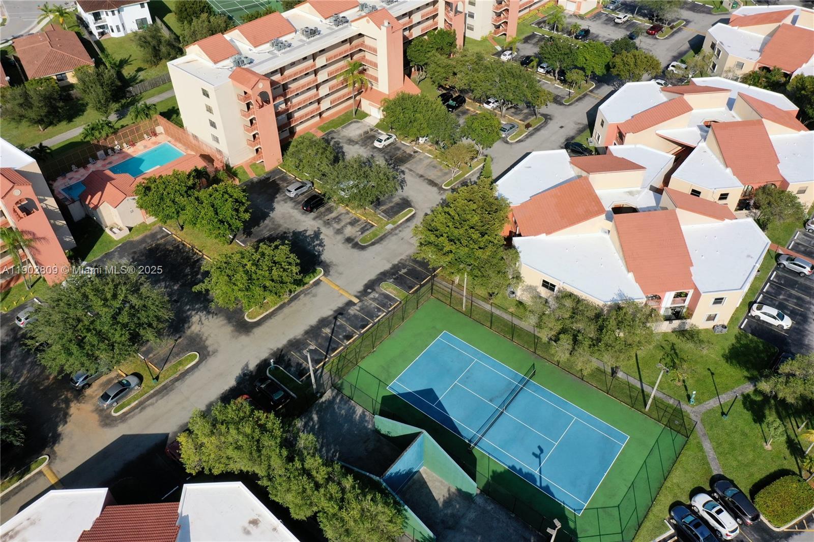 WEST FONTAINE CONDO - Residential Lease