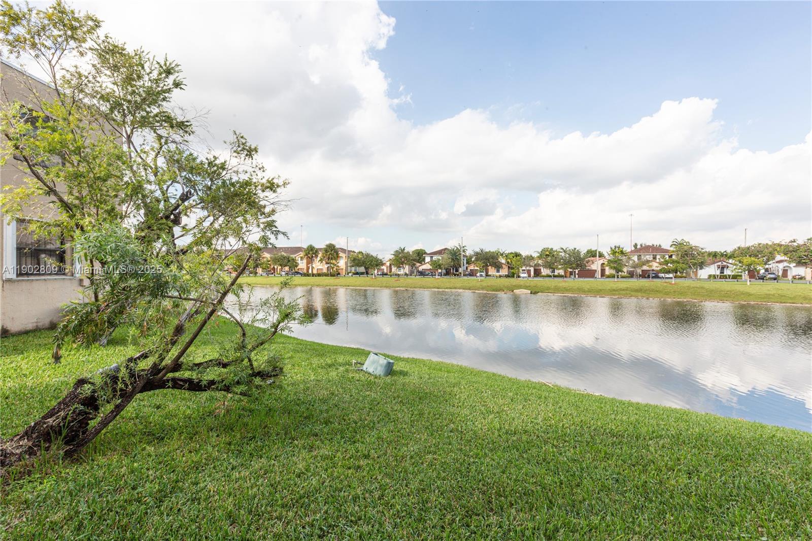 WEST FONTAINE CONDO - Residential Lease