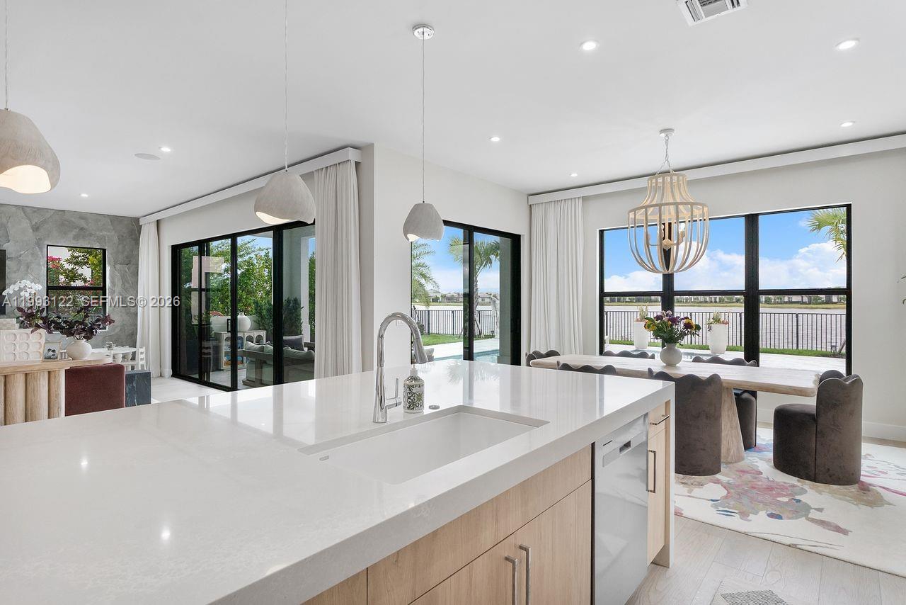 Solana Bay at Avenir - Residential