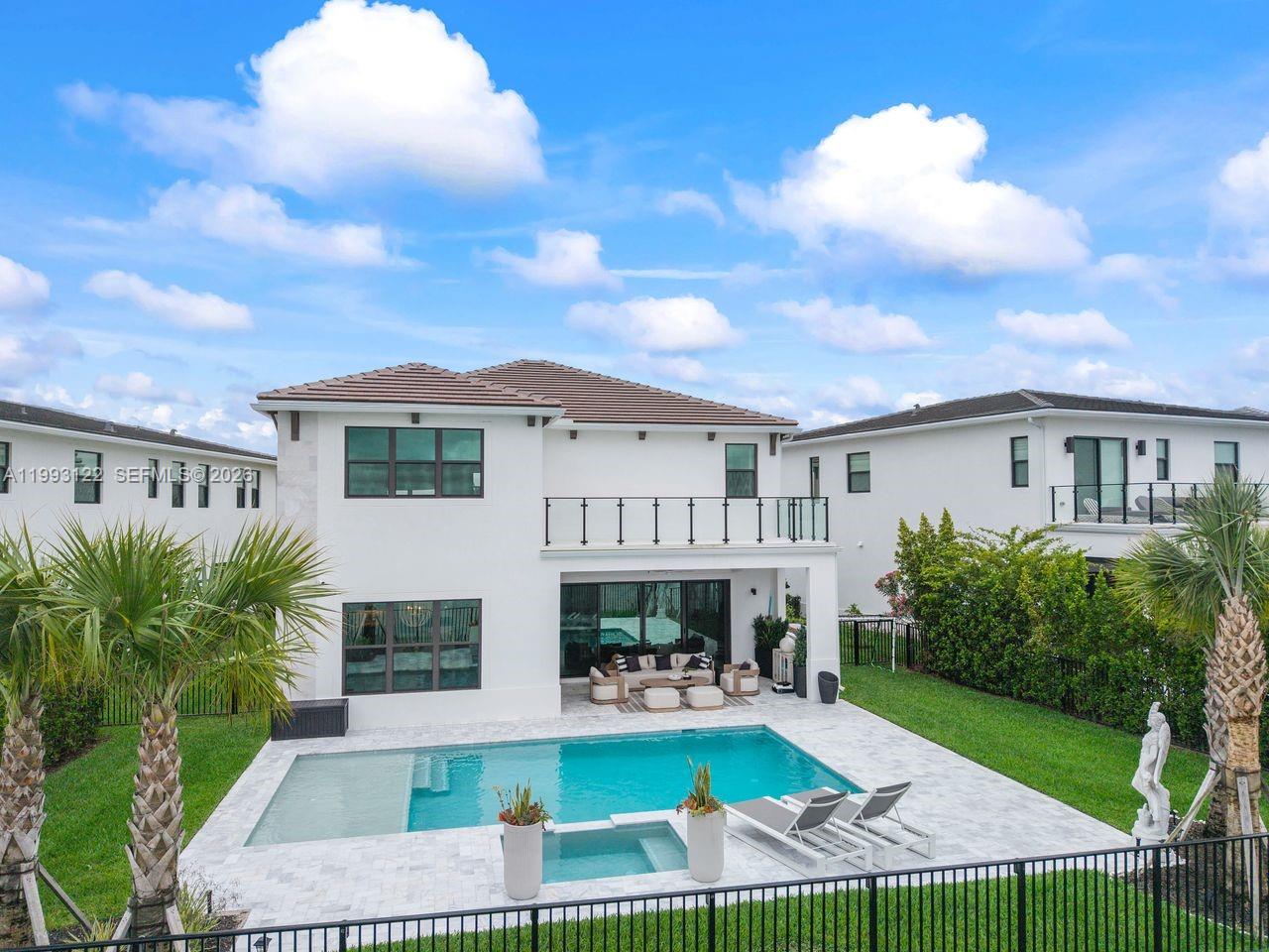 Solana Bay at Avenir - Residential