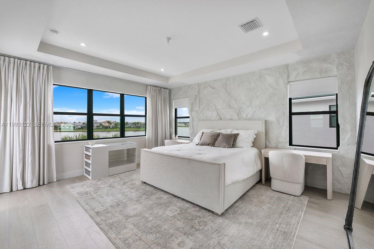 Solana Bay at Avenir - Residential