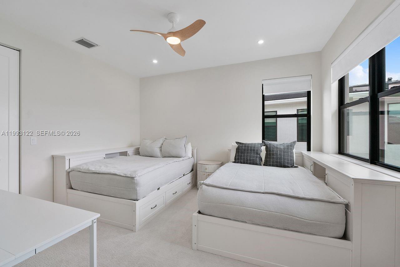 Solana Bay at Avenir - Residential