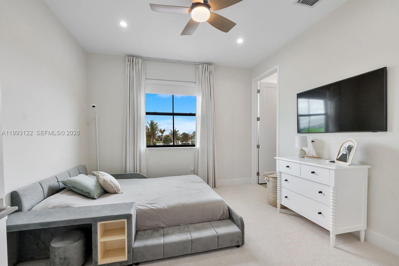 Solana Bay at Avenir - Residential