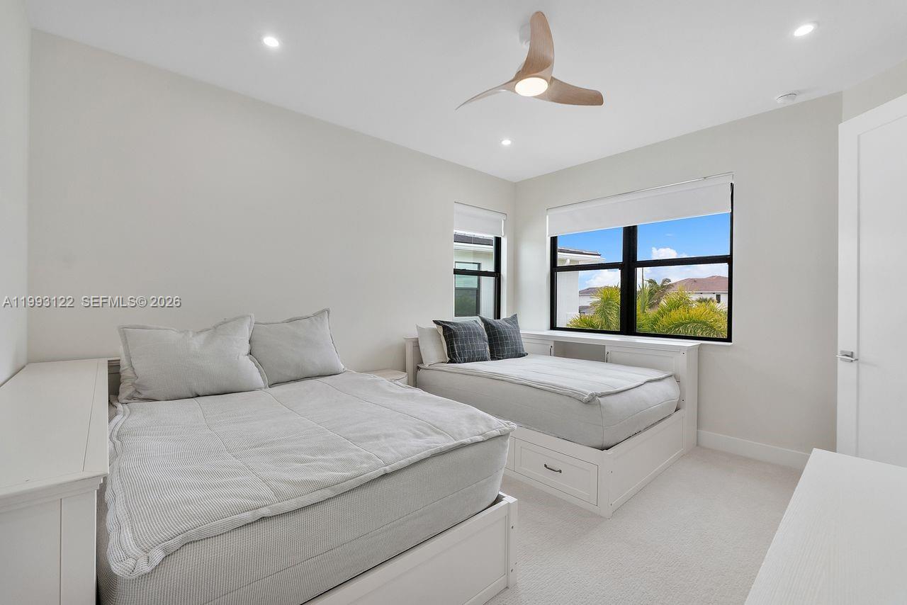 Solana Bay at Avenir - Residential