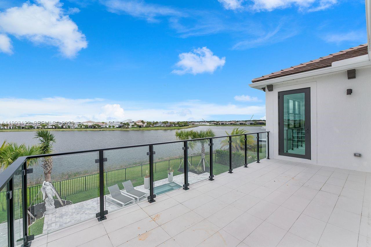 Solana Bay at Avenir - Residential