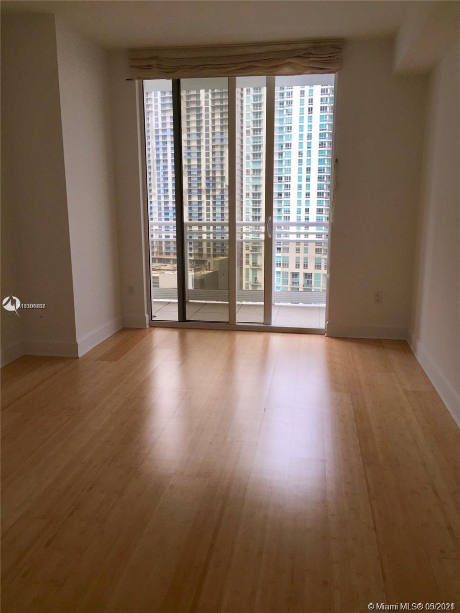 CARBONELL CONDO - Residential