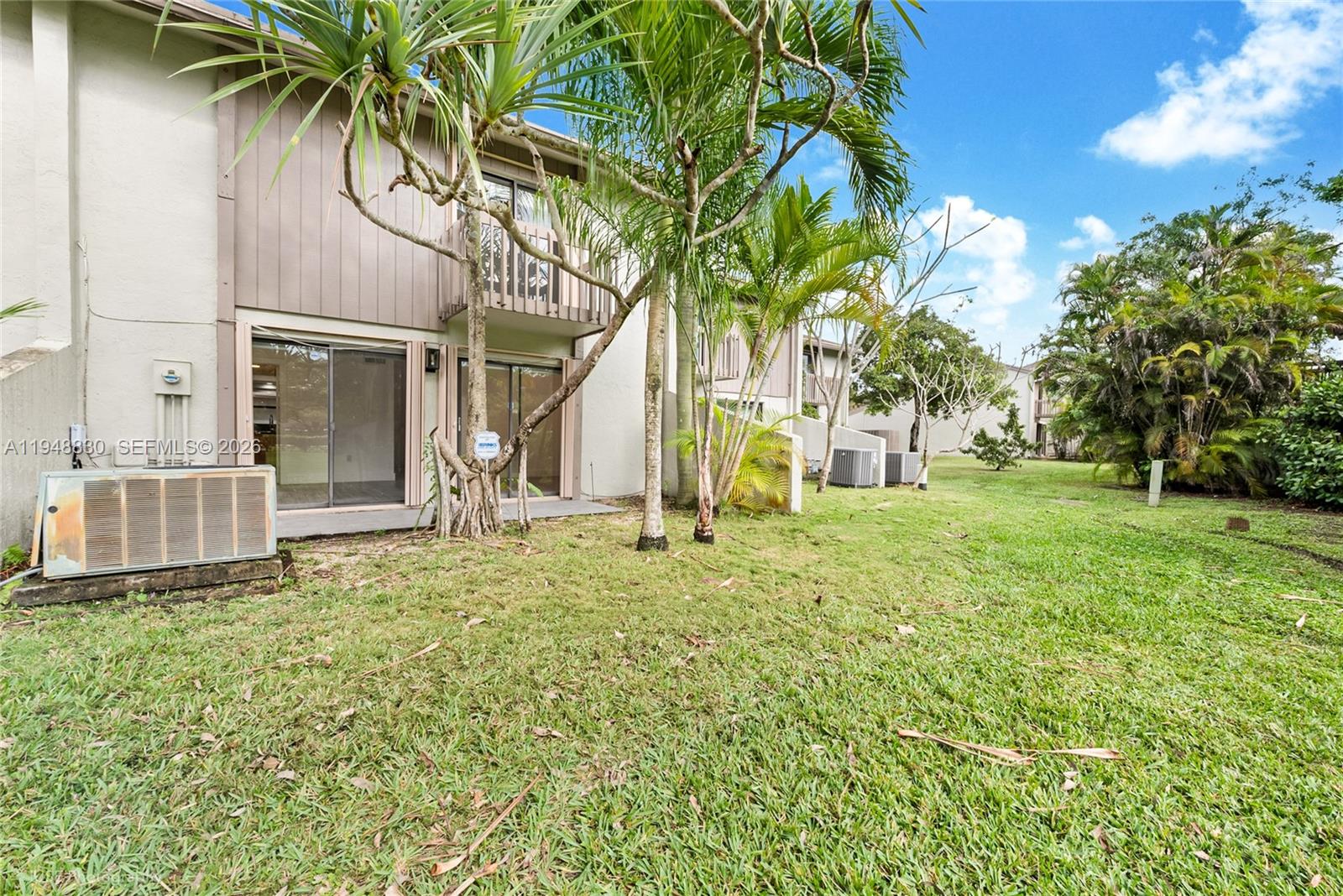 SABAL CHASE SEC 1 - Residential