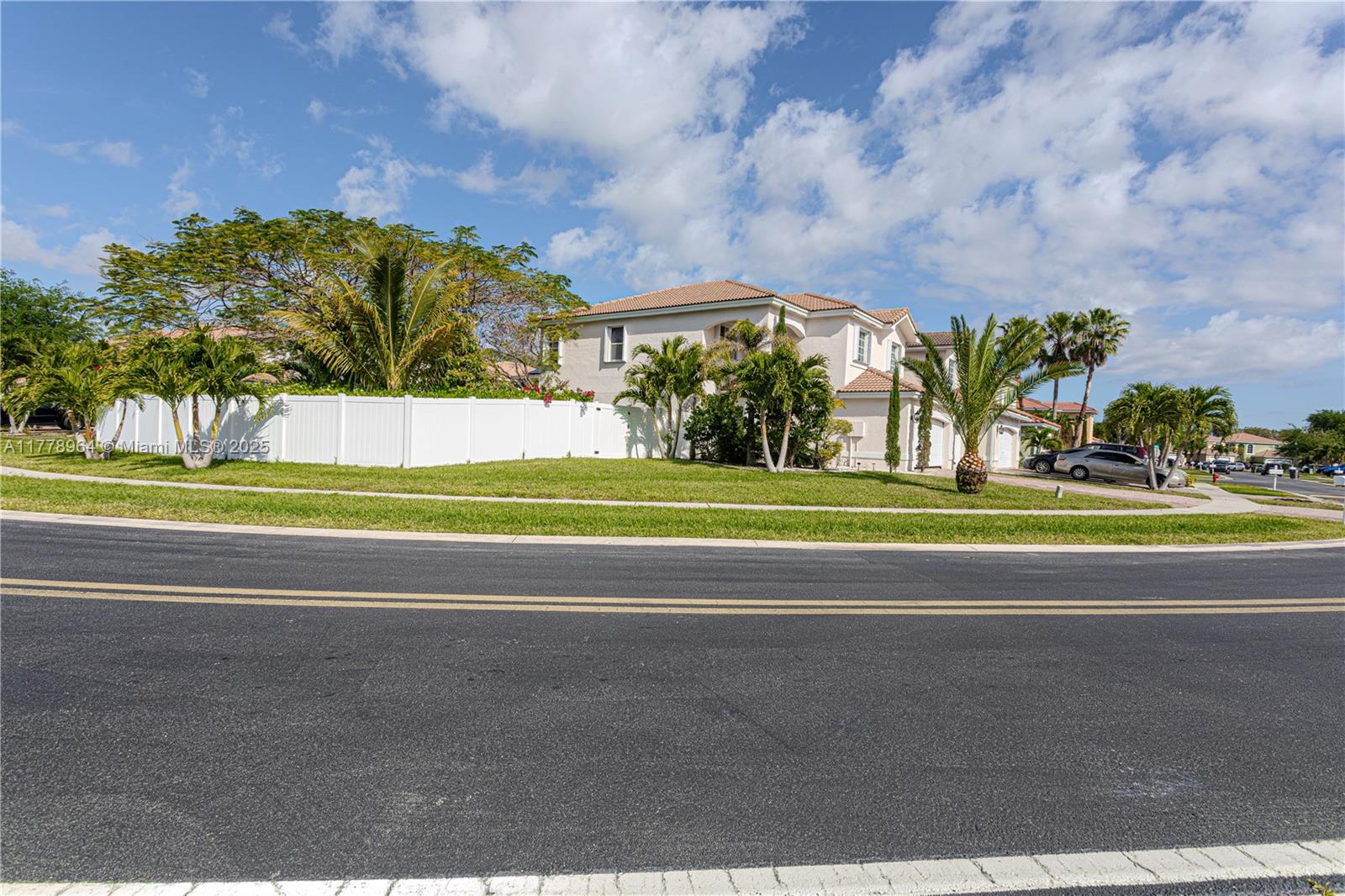 WATERWAYS TAHERI PUD - Residential