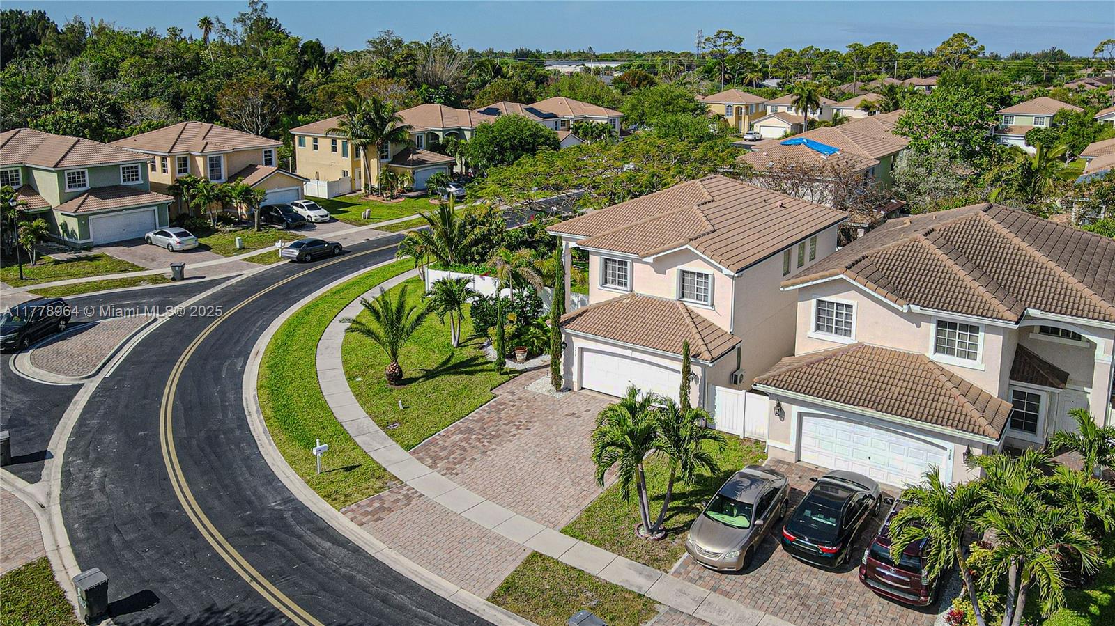 WATERWAYS TAHERI PUD - Residential