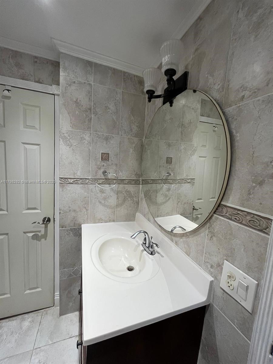 COASTAL VII APARTMENTS IN - Residential Lease