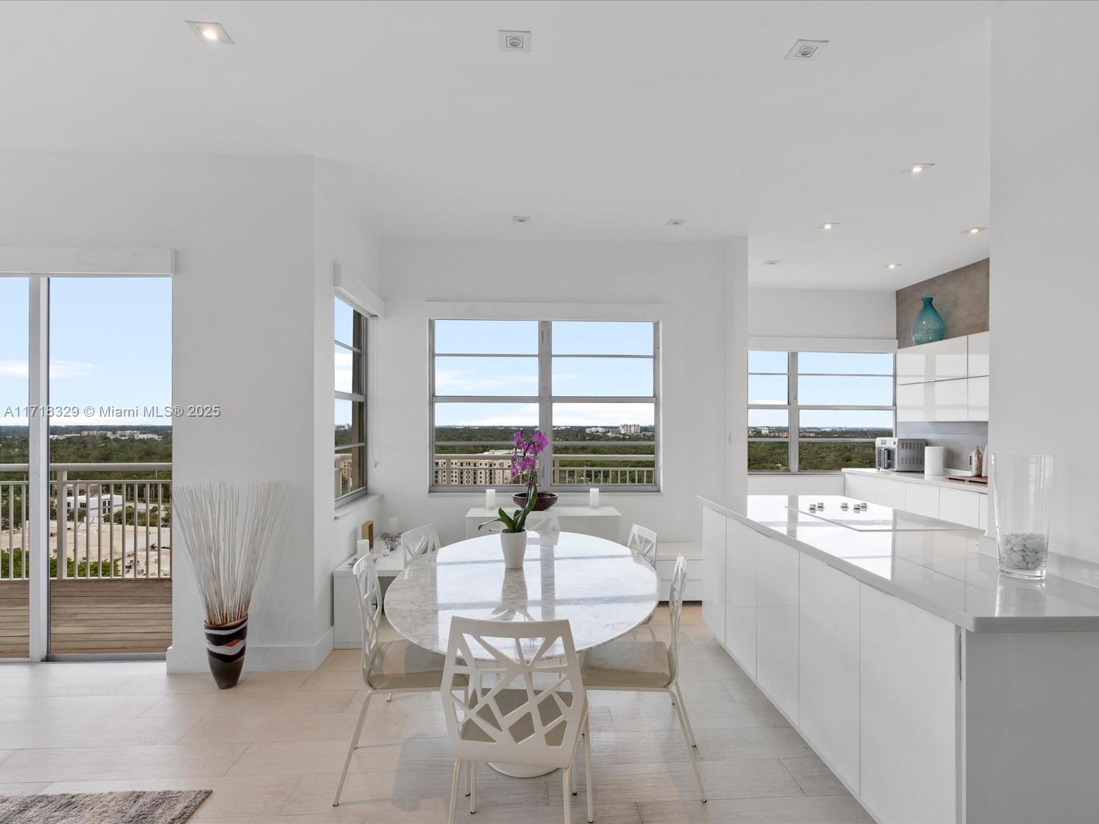 DEL PRADO MARINA - Residential