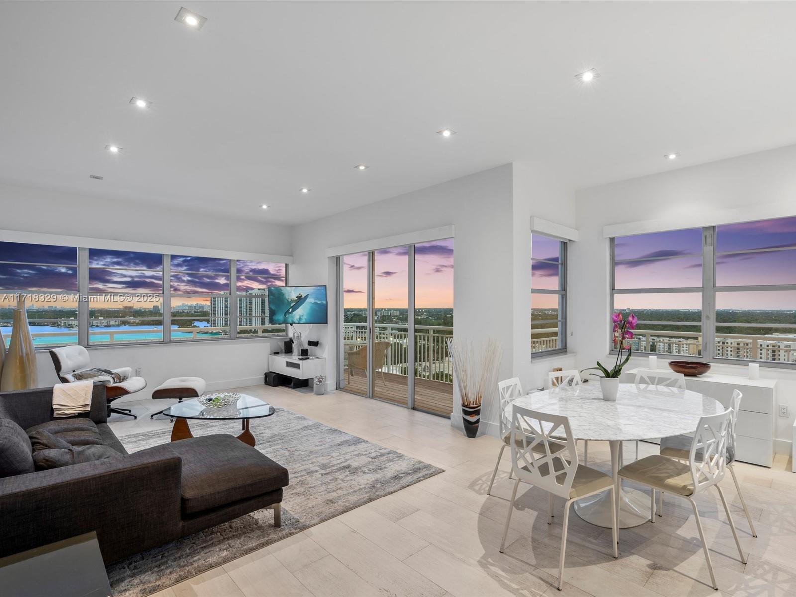 DEL PRADO MARINA - Residential