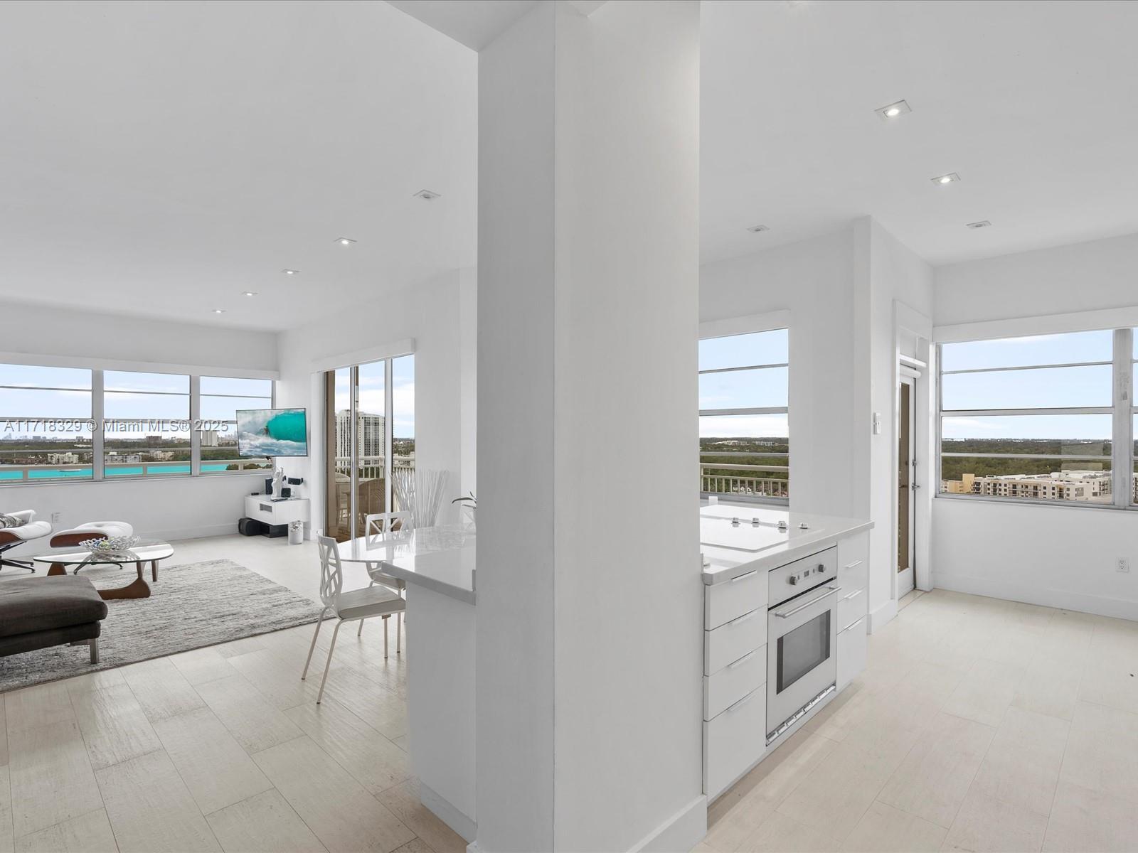 18011 Biscayne Blvd PH05