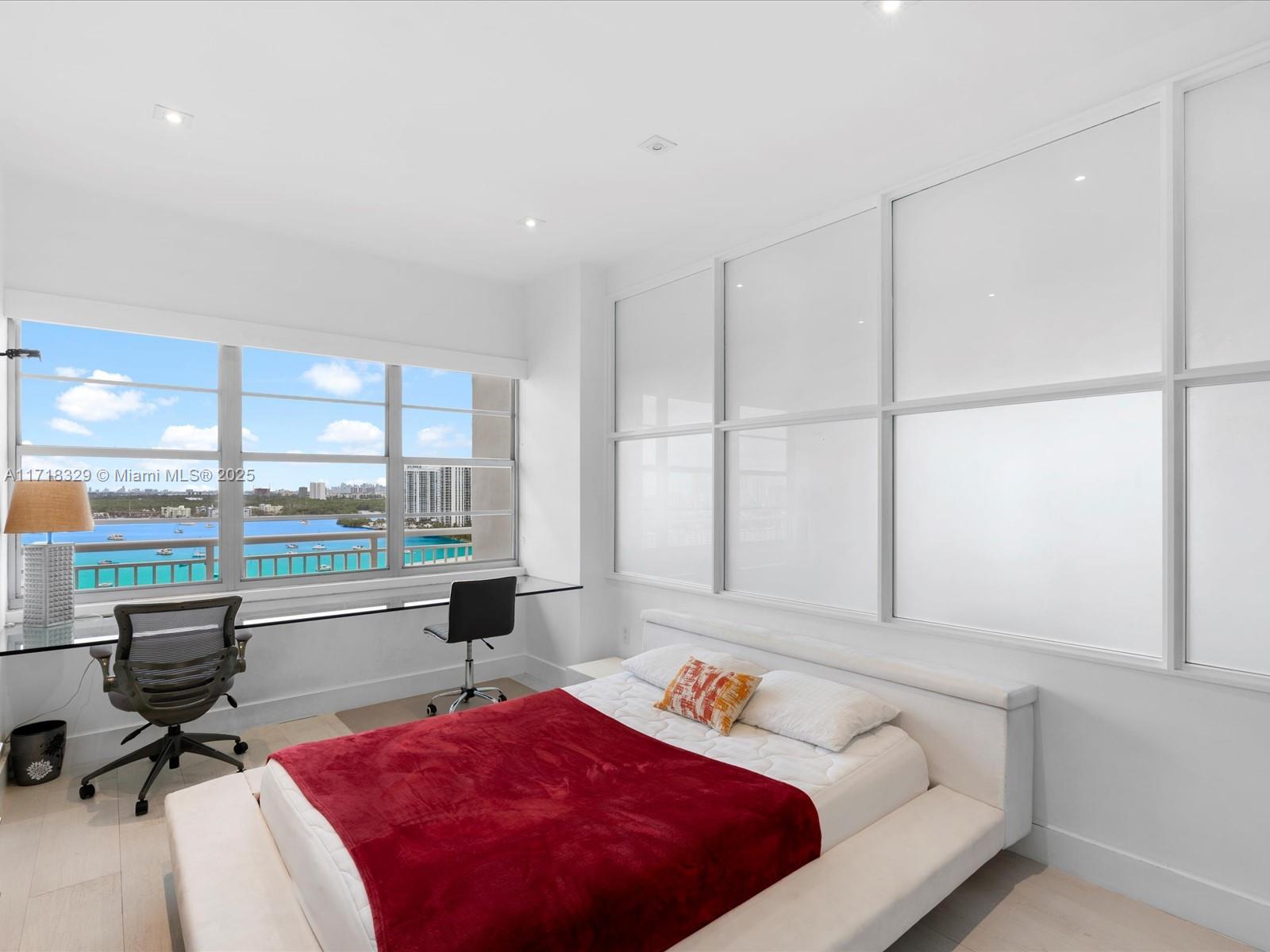 DEL PRADO MARINA - Residential
