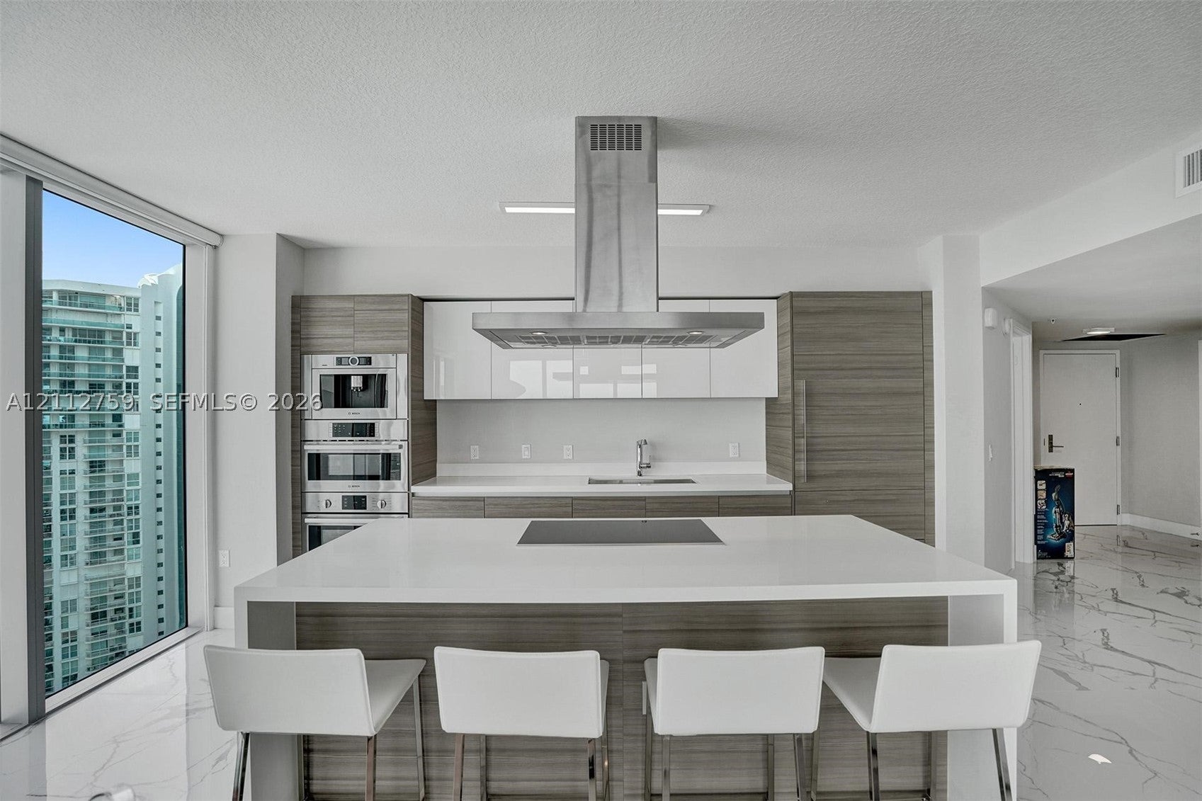 330 Sunny Isles Blvd 5-2207