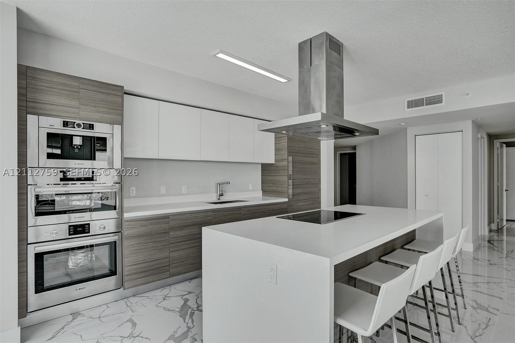 330 Sunny Isles Blvd 5-2207