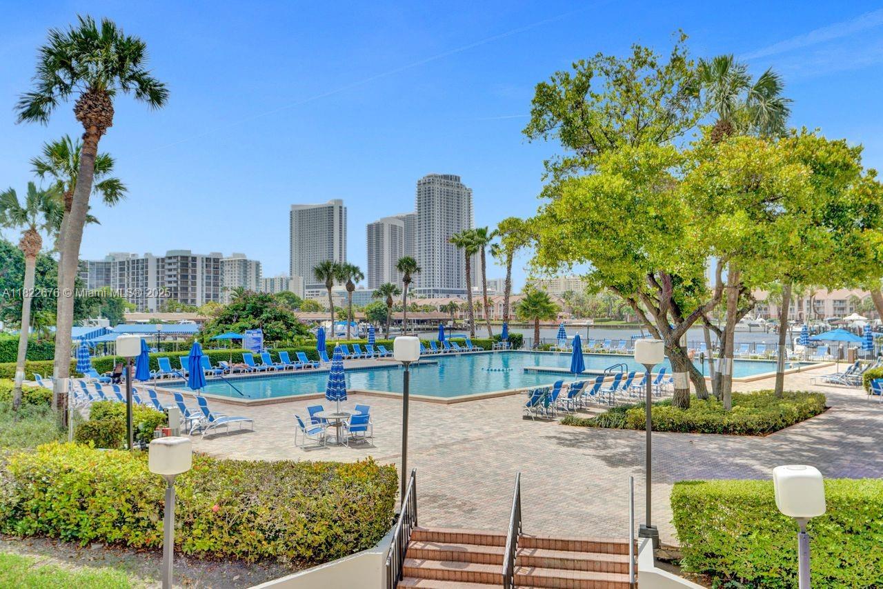 OLYMPUS CONDO PHASE - Residential