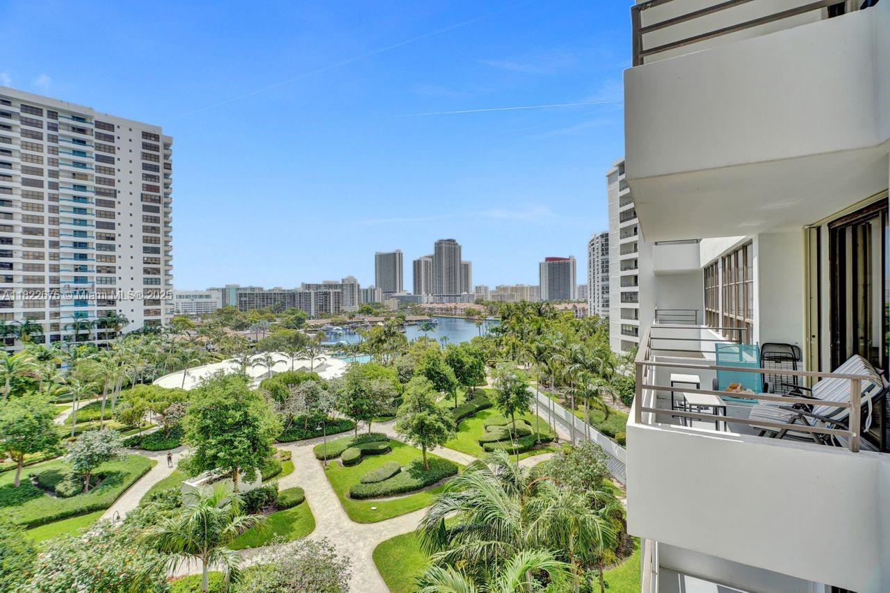 OLYMPUS CONDO PHASE - Residential