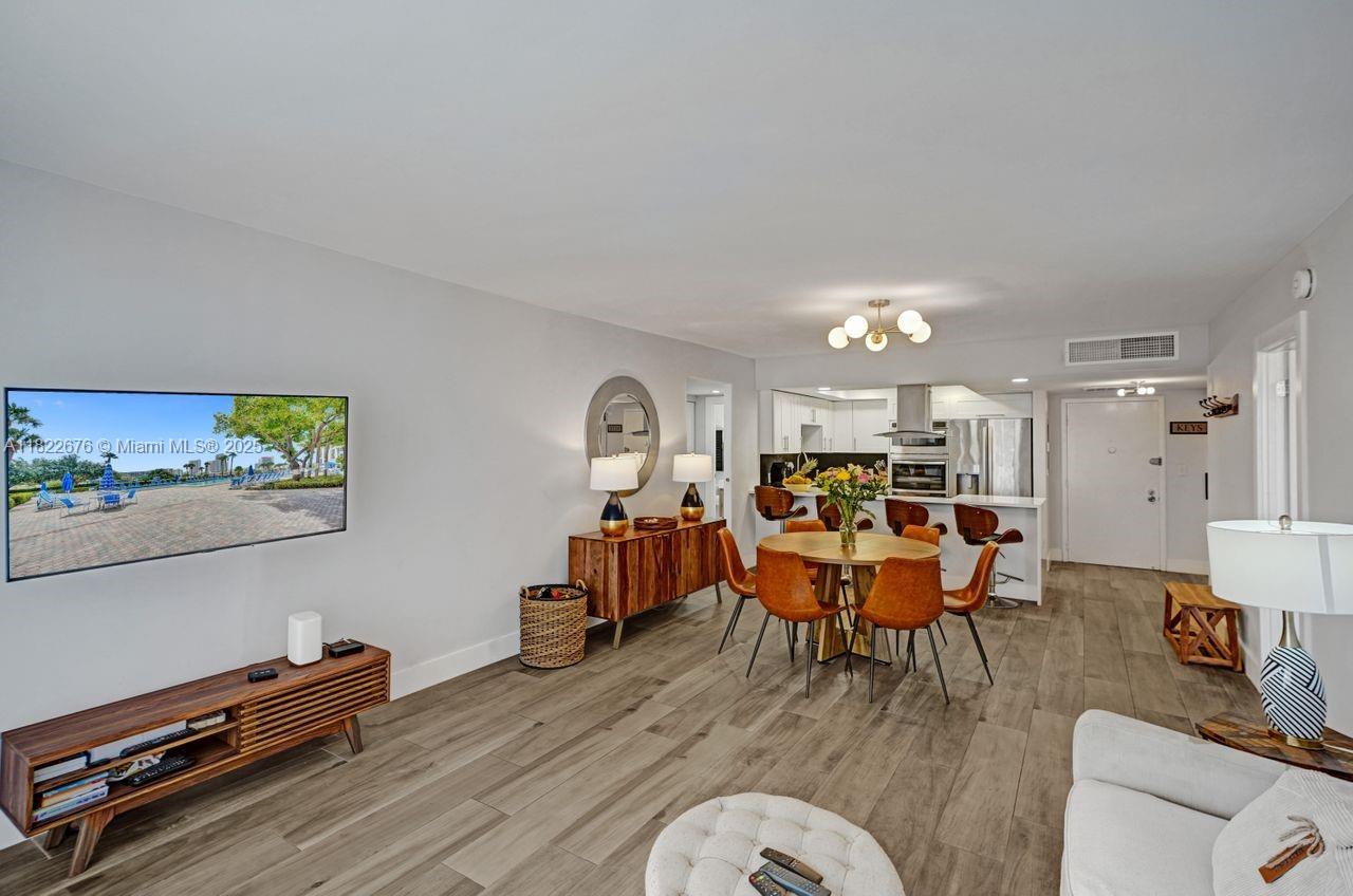 OLYMPUS CONDO PHASE - Residential