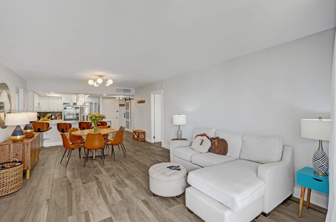 OLYMPUS CONDO PHASE - Residential