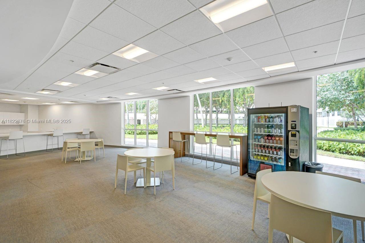 OLYMPUS CONDO PHASE - Residential