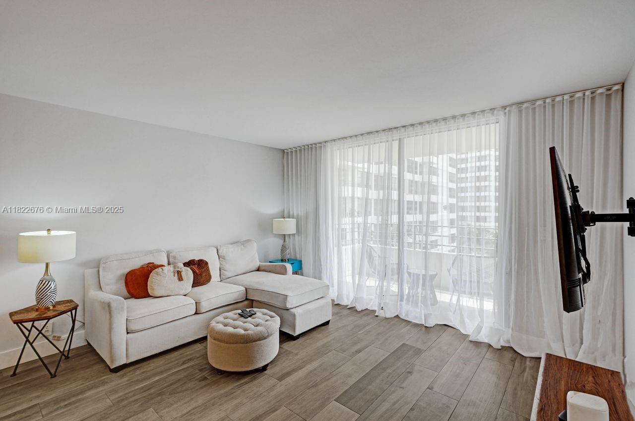 OLYMPUS CONDO PHASE - Residential