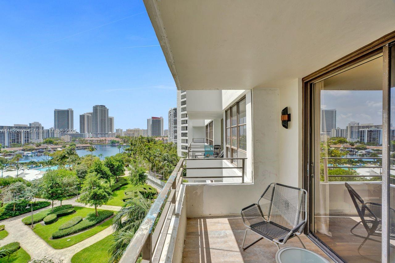 OLYMPUS CONDO PHASE - Residential