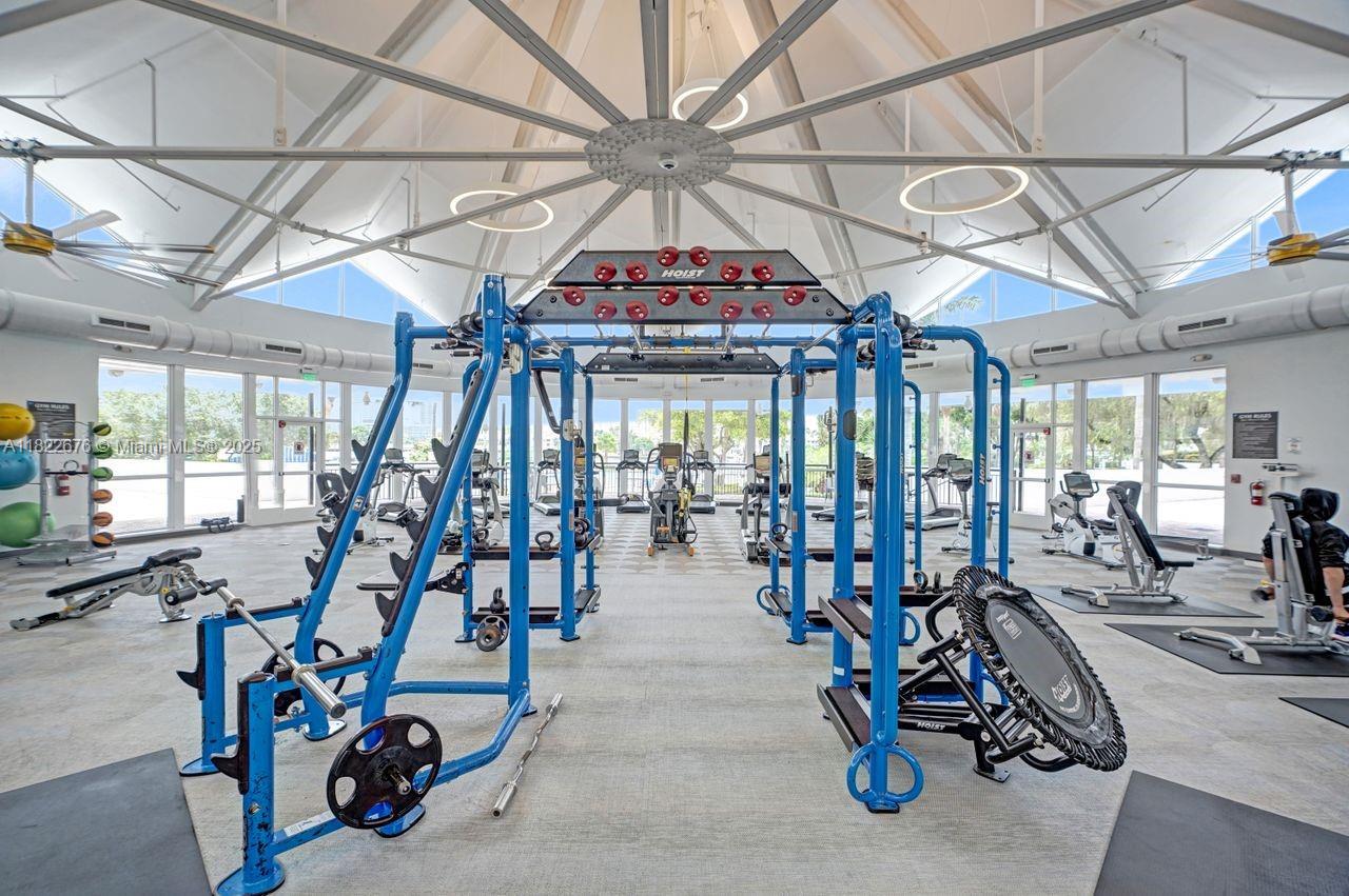 OLYMPUS CONDO PHASE - Residential